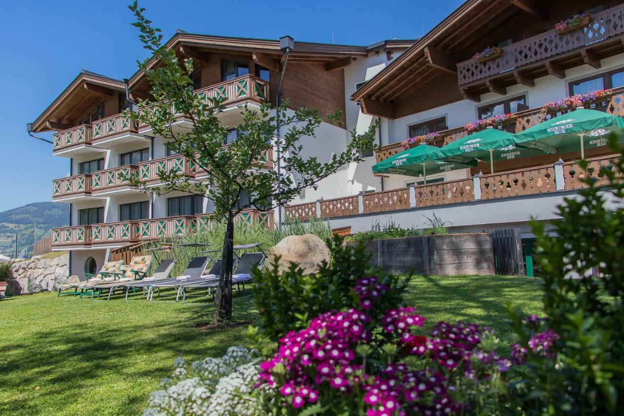 Klawunn Hotel & Apartement Kaprun Exterior photo